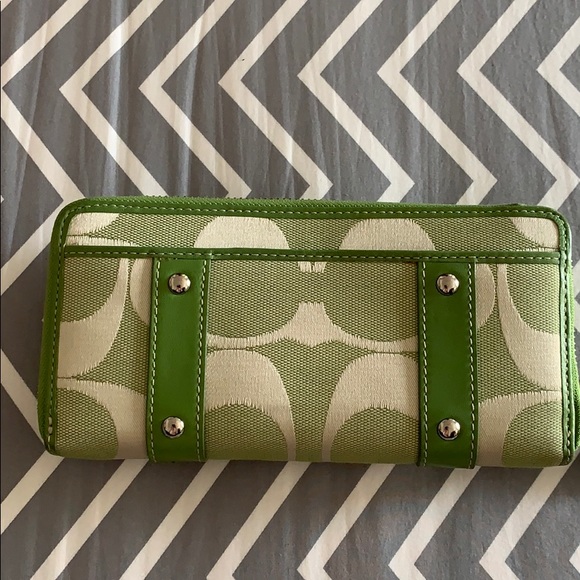 Wallet - Picture 2 of 3